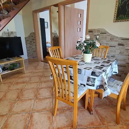 בית נופש In Siofok/balaton 37218 שיופוק